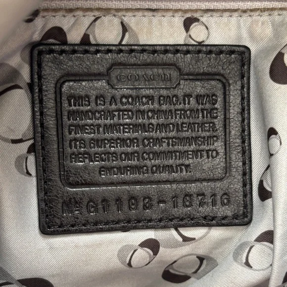 Y2K COACH Poppy Hand Bag Leather Black w/ Shoulder Strap - Picture 5 of 8